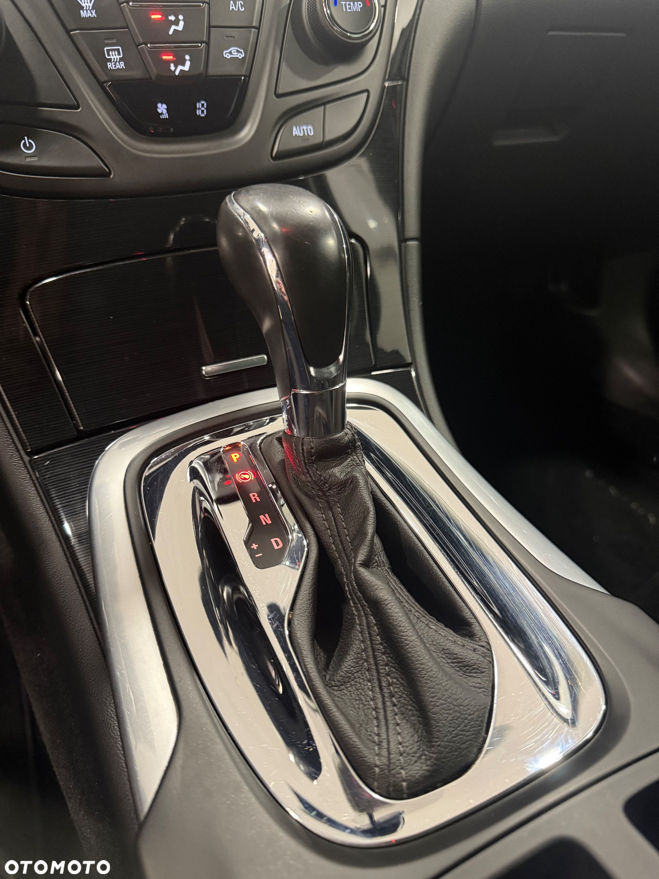 Opel Insignia 2.0 T Executive 4x4 - 34