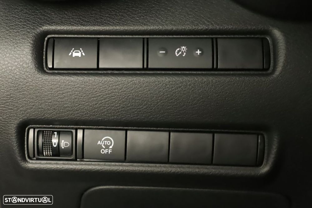 Nissan Juke 1.0 DIG-T N-Design Black - 18