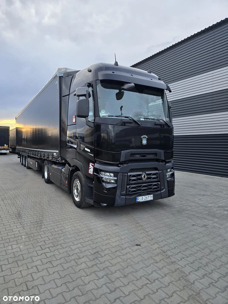 Mercedes-Benz T480 - 5
