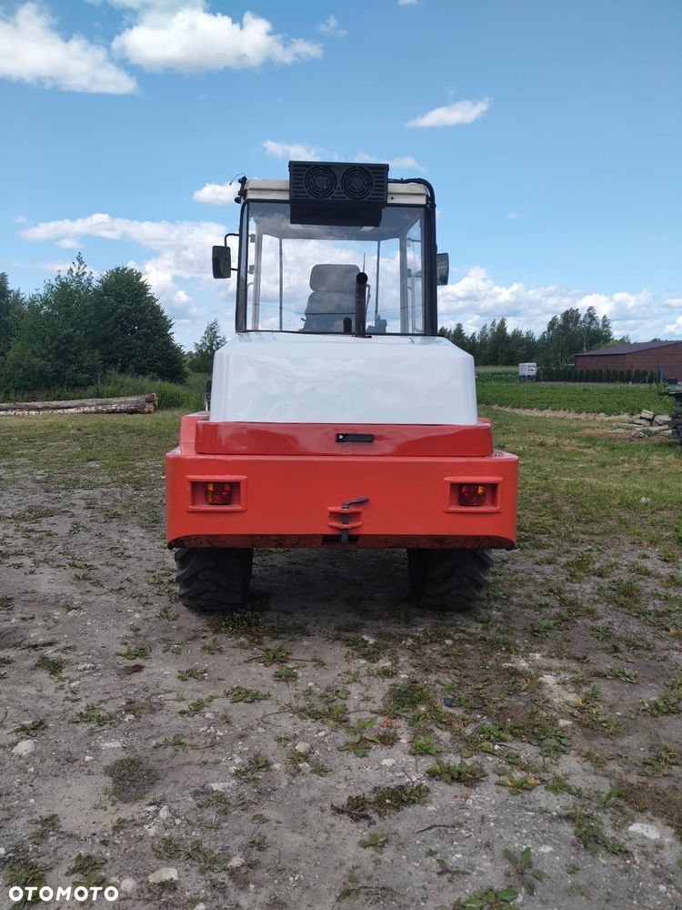 Schaeff SKL843 - 2
