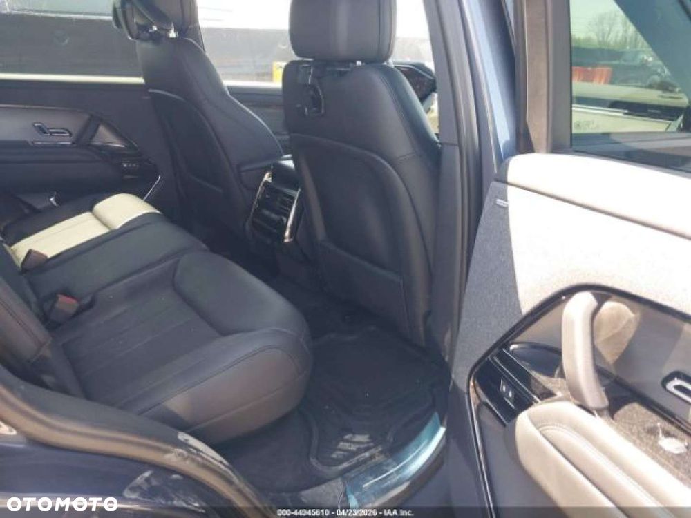Land Rover Range Rover Sport - 11
