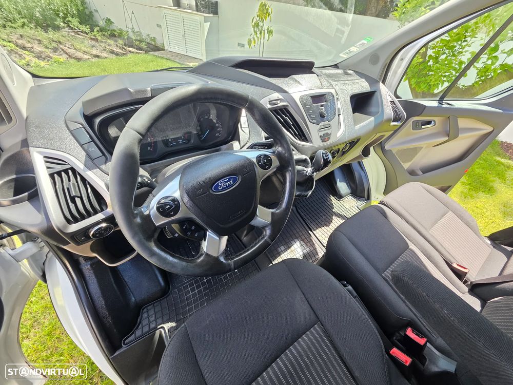Ford Transit Custom - 11