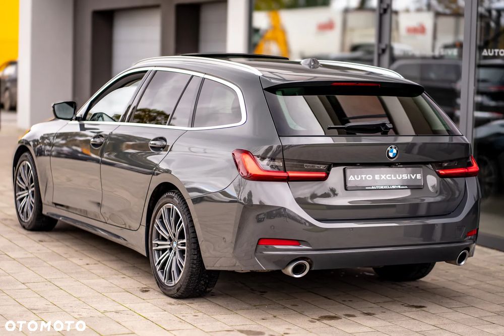 BMW Seria 3 320d xDrive Luxury Line - 17