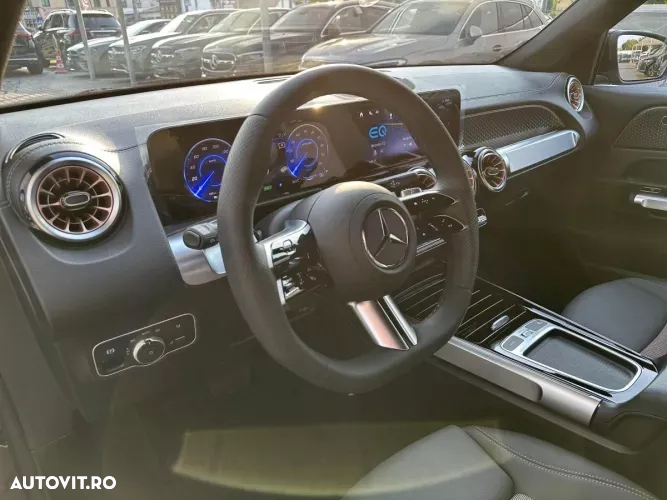 Mercedes-Benz EQB 250+ - 9