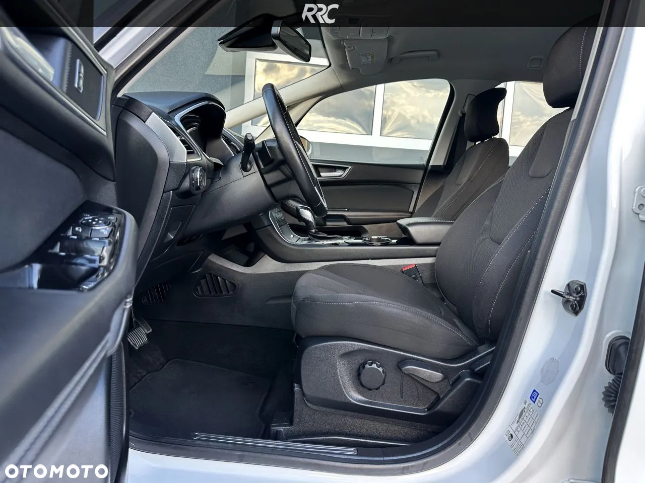Ford S-Max 2.0 TDCi Titanium PowerShift - 18