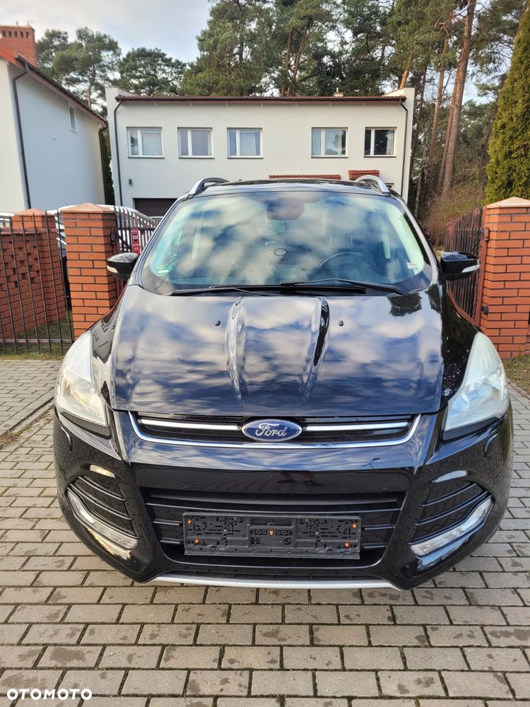 Ford Kuga 2.0 TDCi 2x4 Titanium - 25