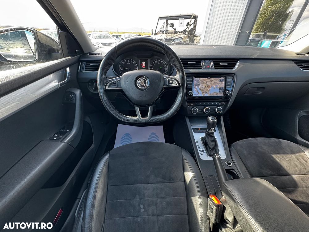 Skoda Octavia 1.6 TDI DSG Style - 23
