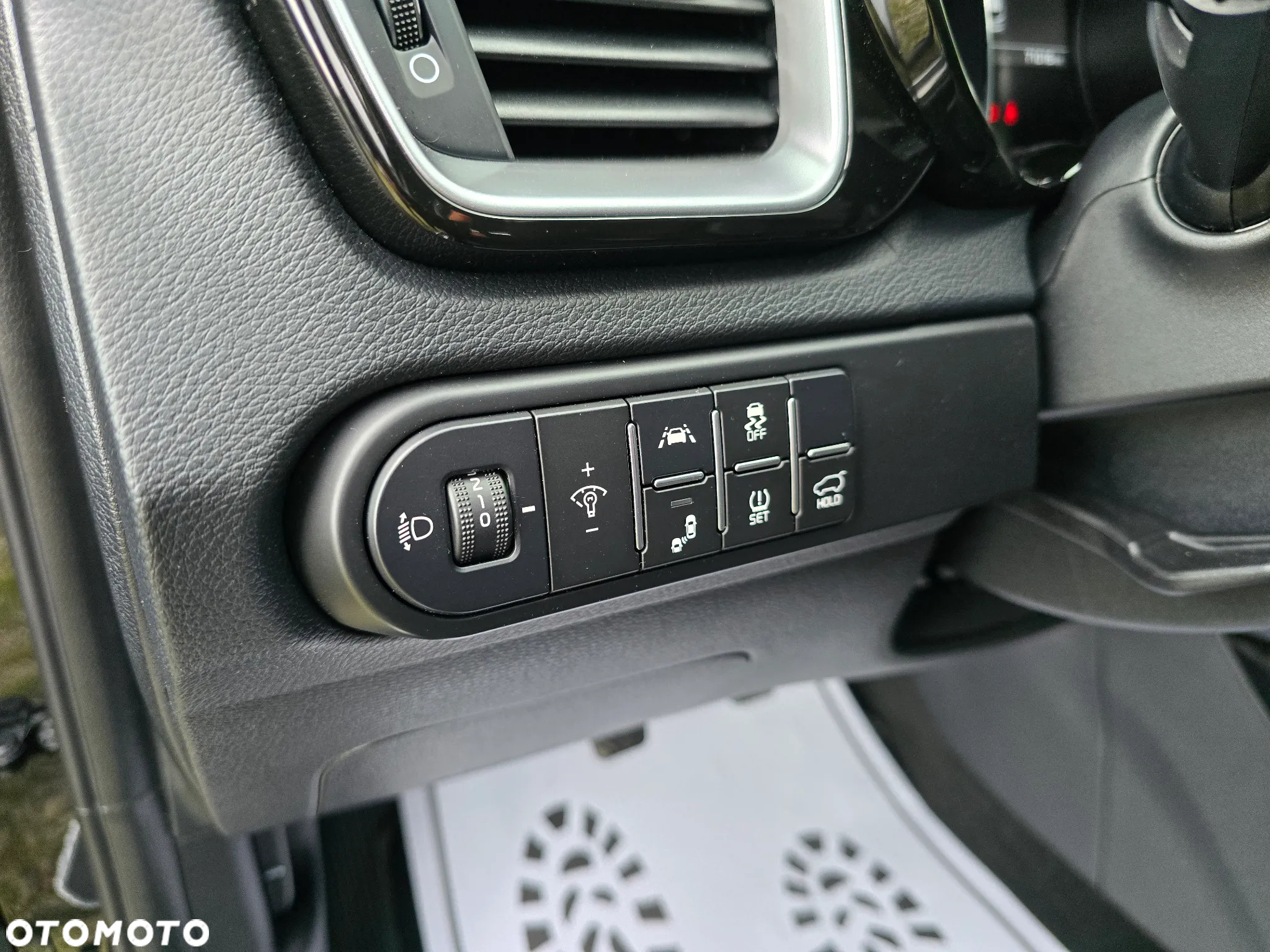 Kia XCeed 1.4 T-GDI OPF SPIRIT - 29