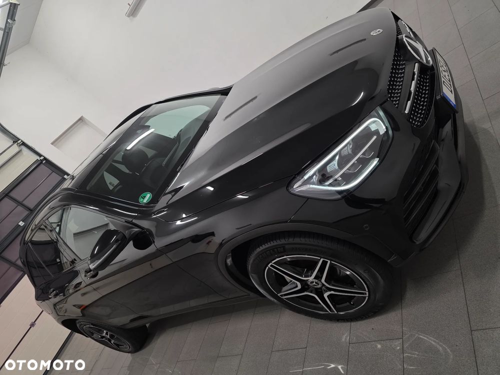 Mercedes-Benz GLC 300 d 4Matic 9G-TRONIC AMG Line Plus - 3