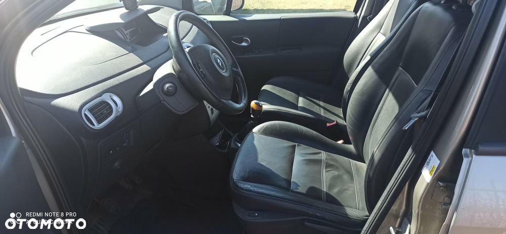 Renault Modus Grand 1.5 dCi ESP FAP Dynamique - 8