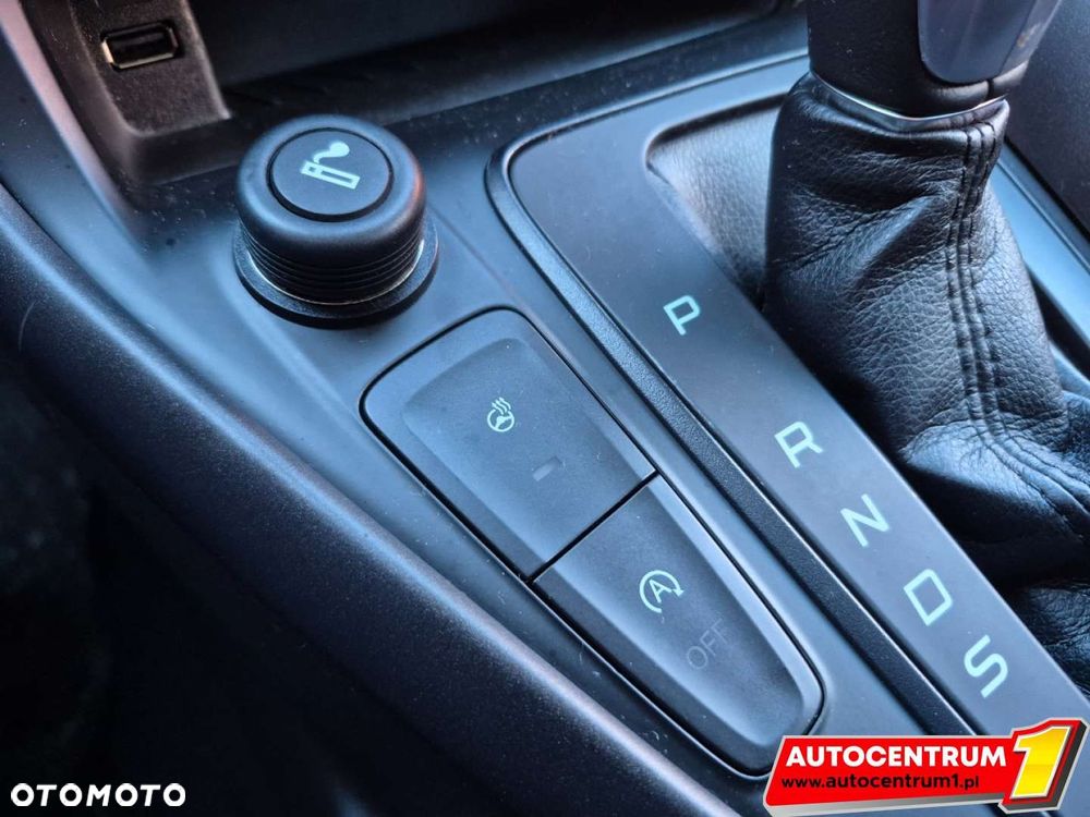 Ford Focus - 27