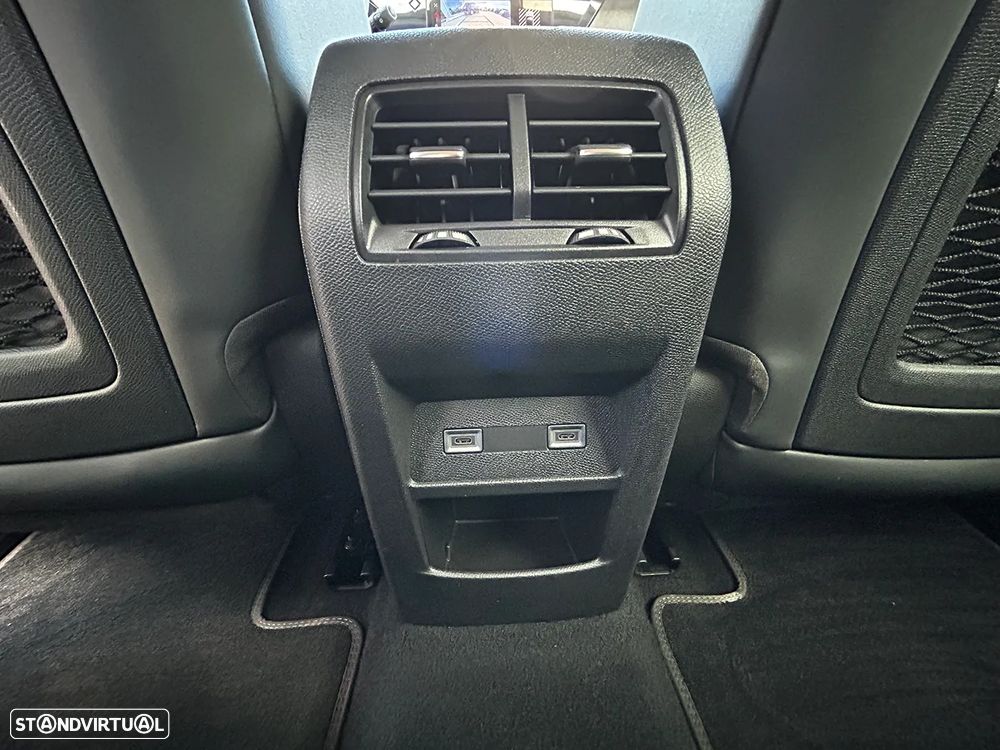 DS DS4 4 1.2 PureTech Performance Line EAT8 - 22