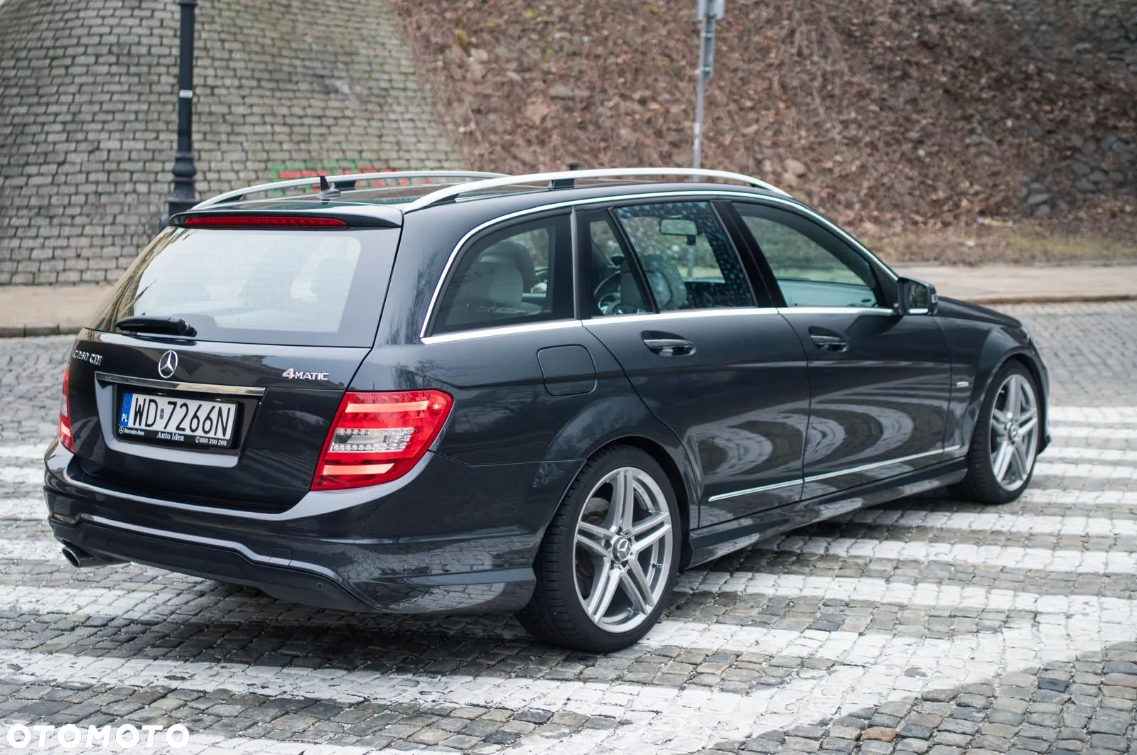 Mercedes-Benz Klasa C 250 (BlueTEC) d 4Matic T 7G-TRONIC AMG Line - 9