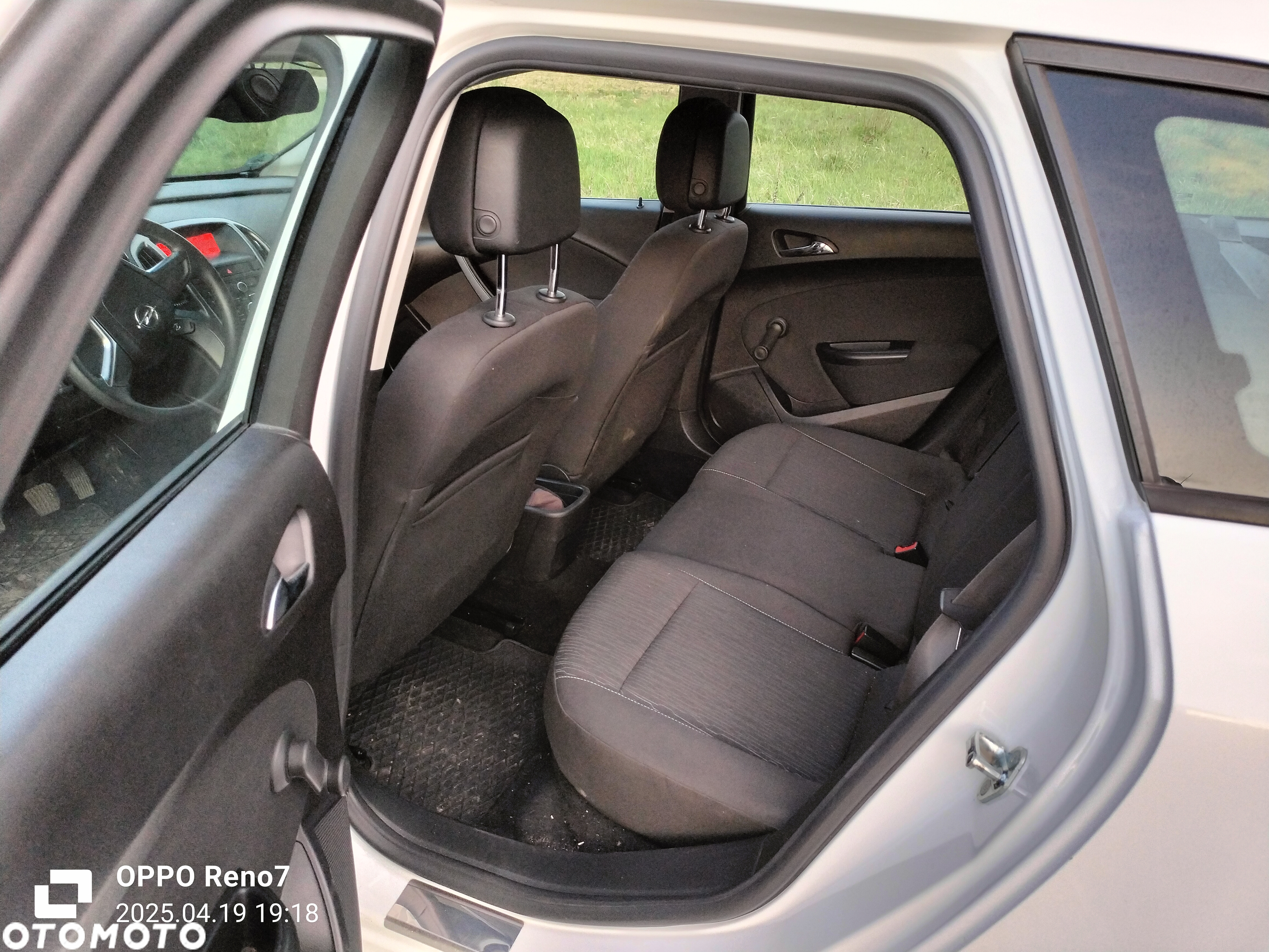 Opel Astra IV 1.4 T Sport - 9