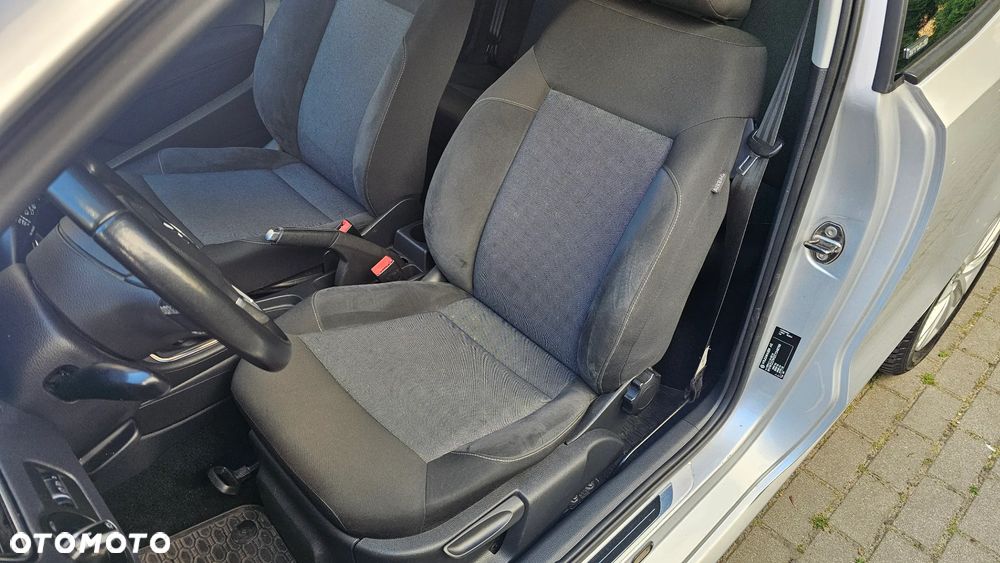 Volkswagen Polo - 19