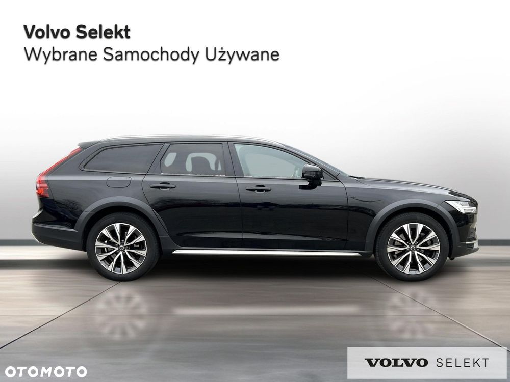 Volvo V90 Cross Country - 7