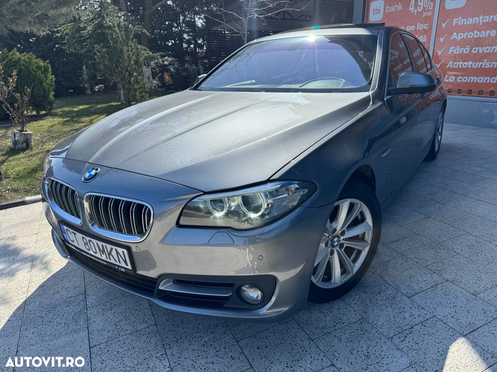 BMW Seria 5 520d Aut. Luxury Line - 1