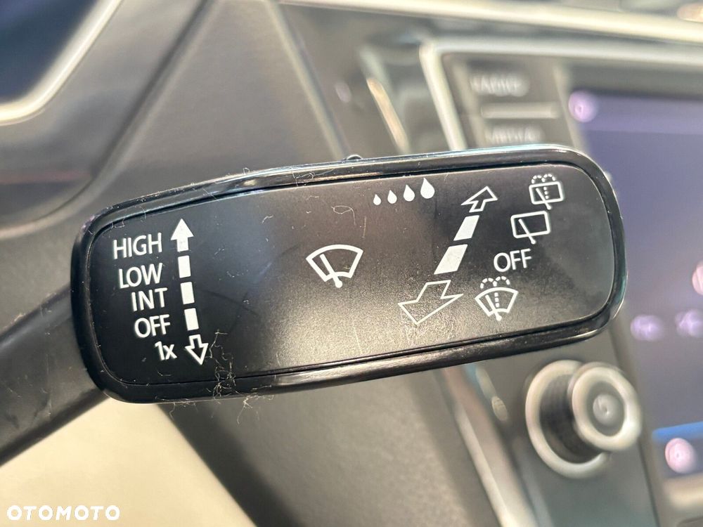 Volkswagen Tiguan - 14