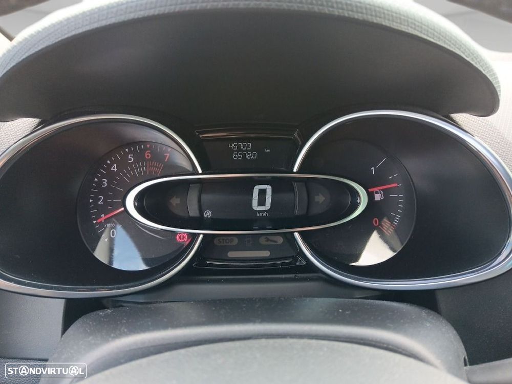 Renault Clio 0.9 TCe Limited - 16