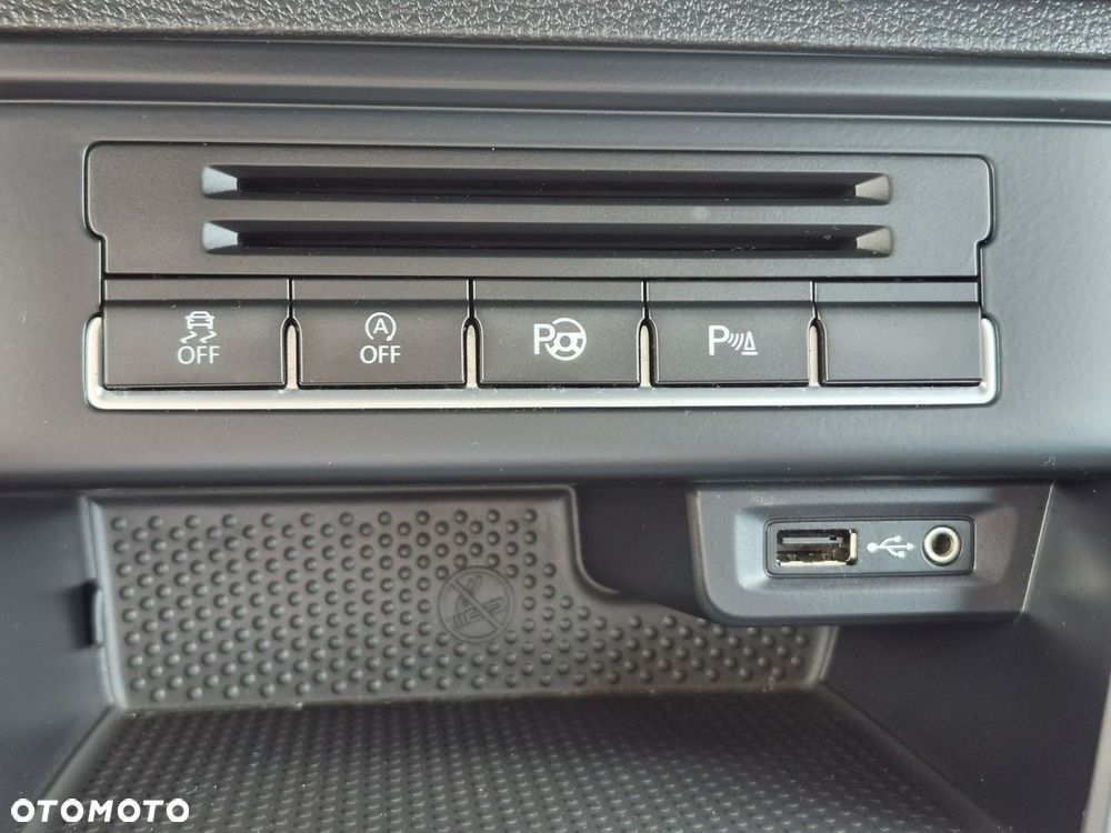 Volkswagen Tiguan - 31