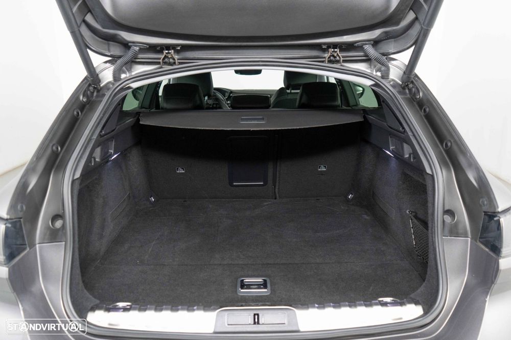 Peugeot 508 SW 1.6 Hybrid Allure e-EAT8 - 12