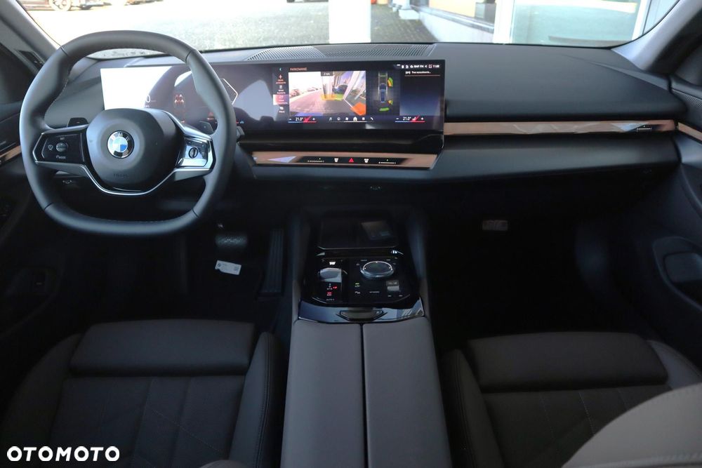 BMW Seria 5 - 17