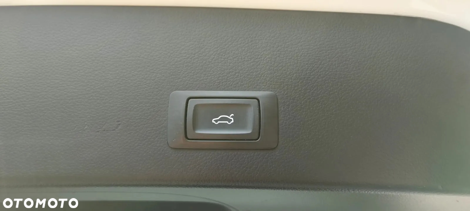 Audi A6 2.0 TDI ultra S tronic - 14