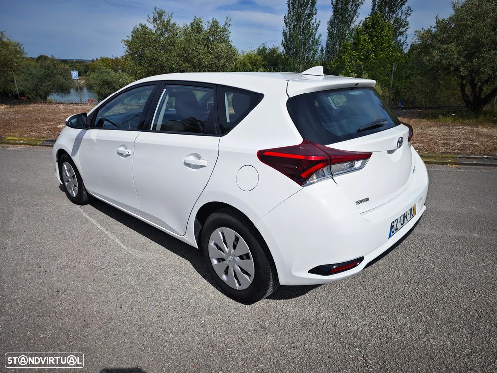 Toyota Auris 1.4 D-4D ACtive+AC - 2