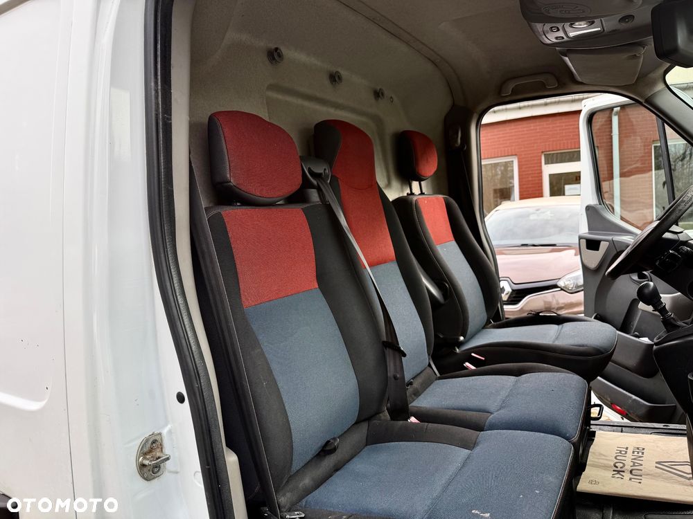 Renault Master - 25