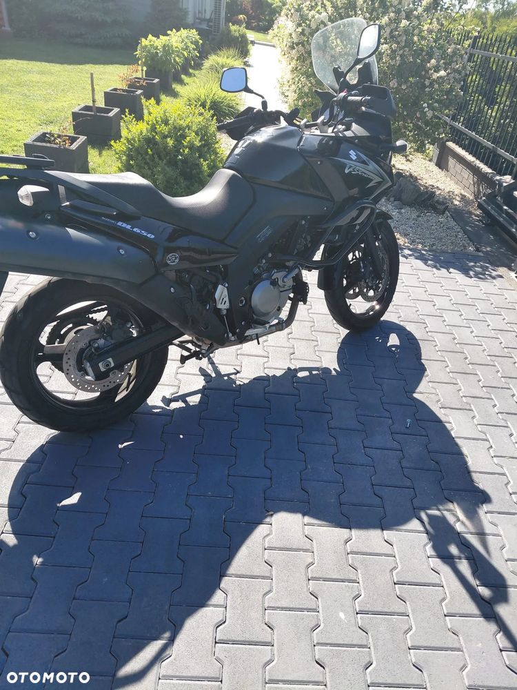 Suzuki V-STROM - 4
