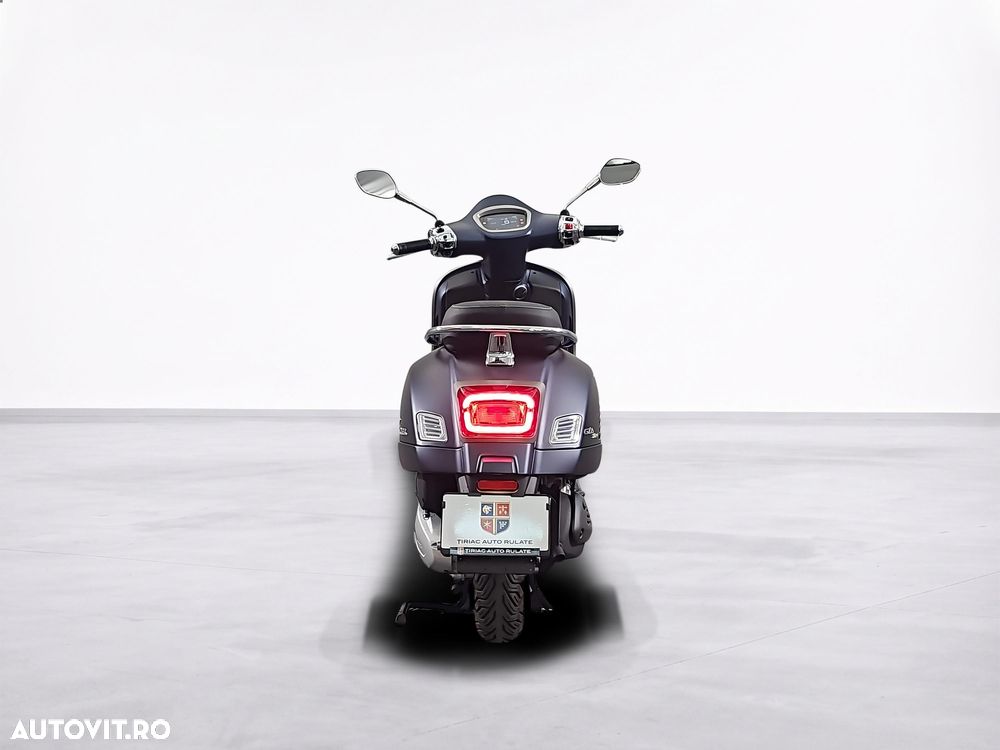 Piaggio Vespa - 4
