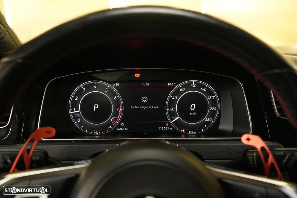VW Golf 2.0 TSI GTI DSG - 34