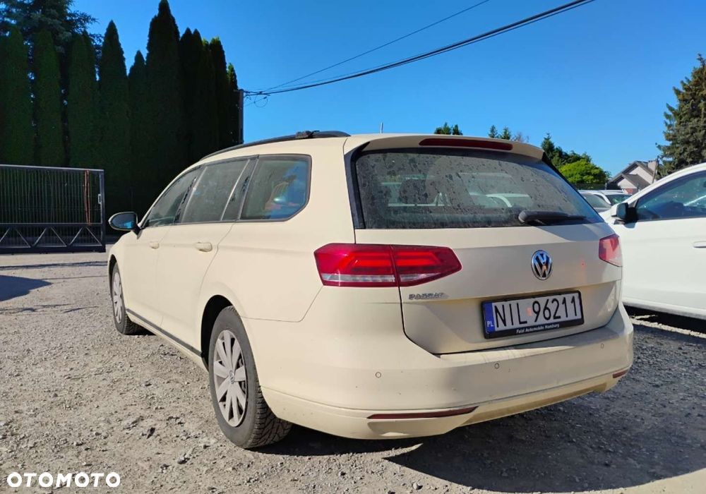 Volkswagen Passat - 5
