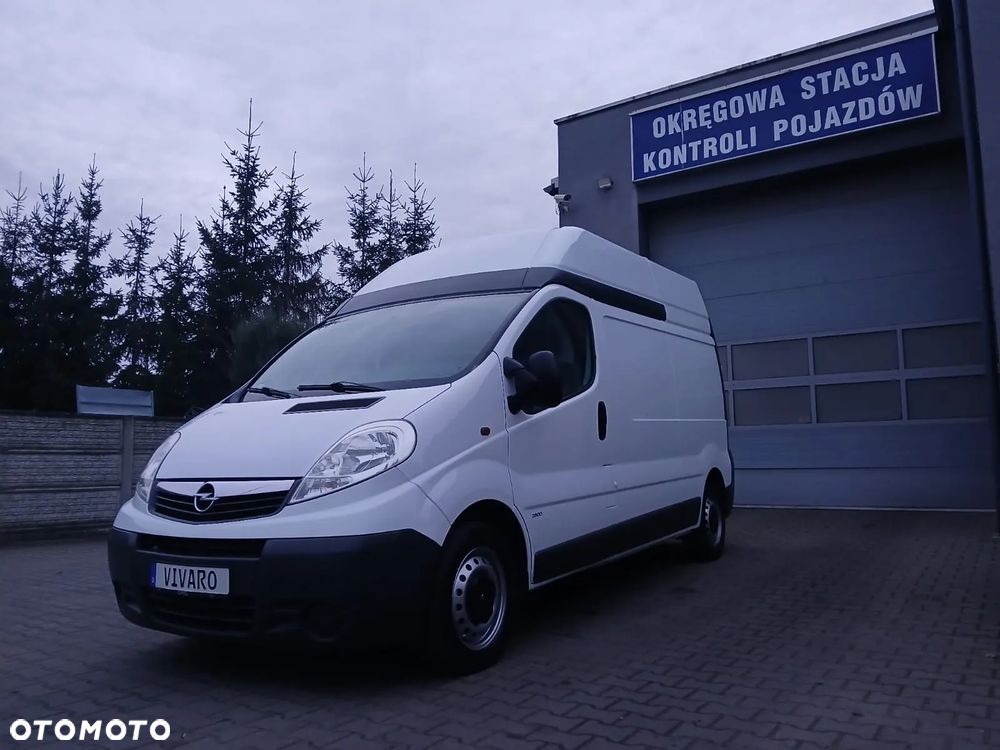 Opel Vivaro - 38