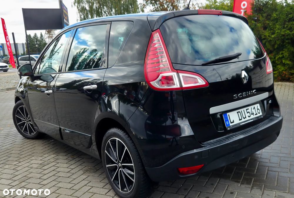 Renault Scenic 1.9 dCi Luxe Privilege - 11