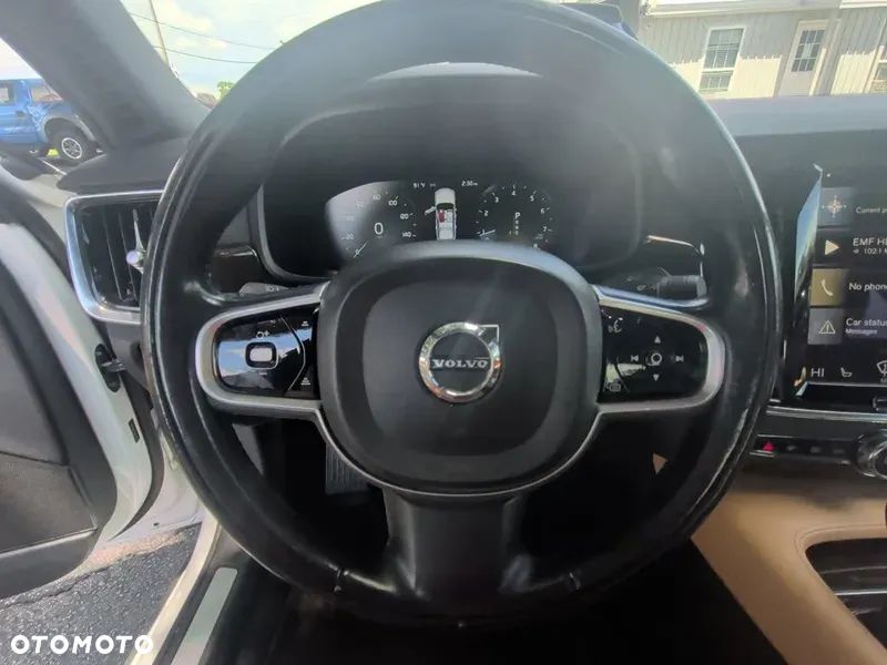Volvo S90 - 16