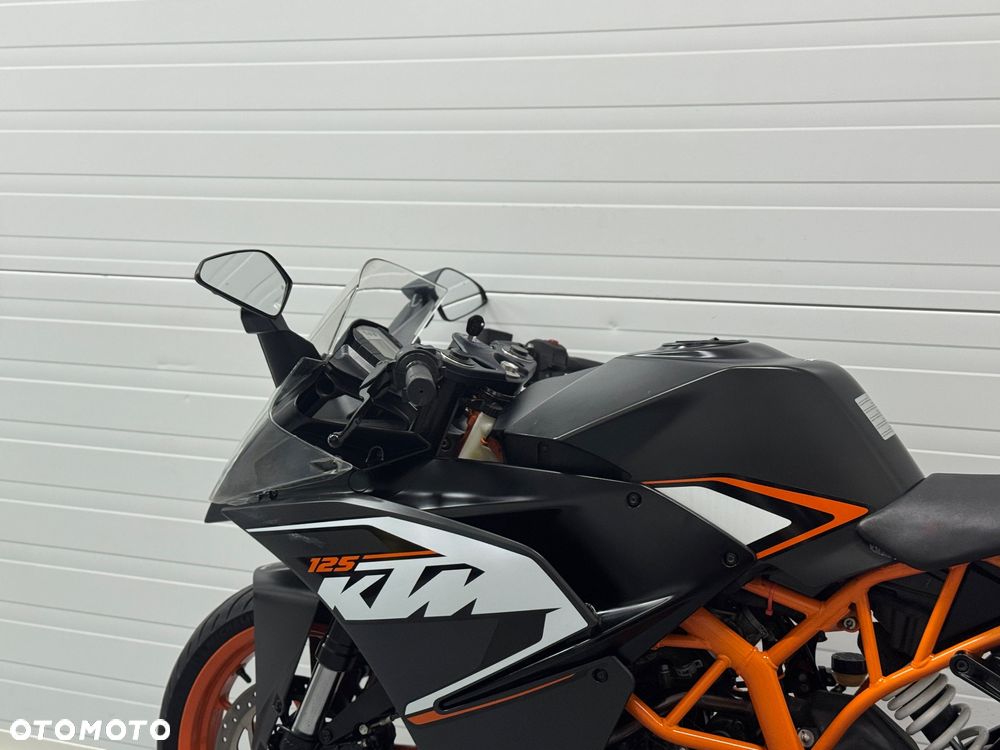KTM RC 125 - 19