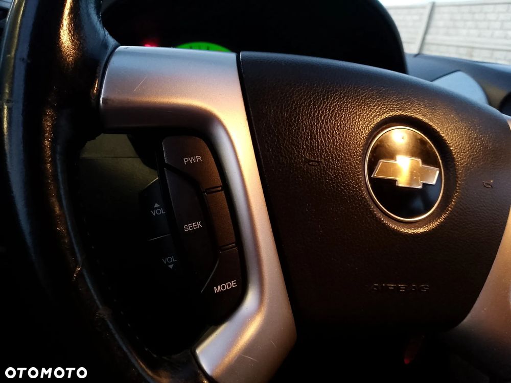 Chevrolet Captiva 2.4 2WD 5 Sitzer LS - 30