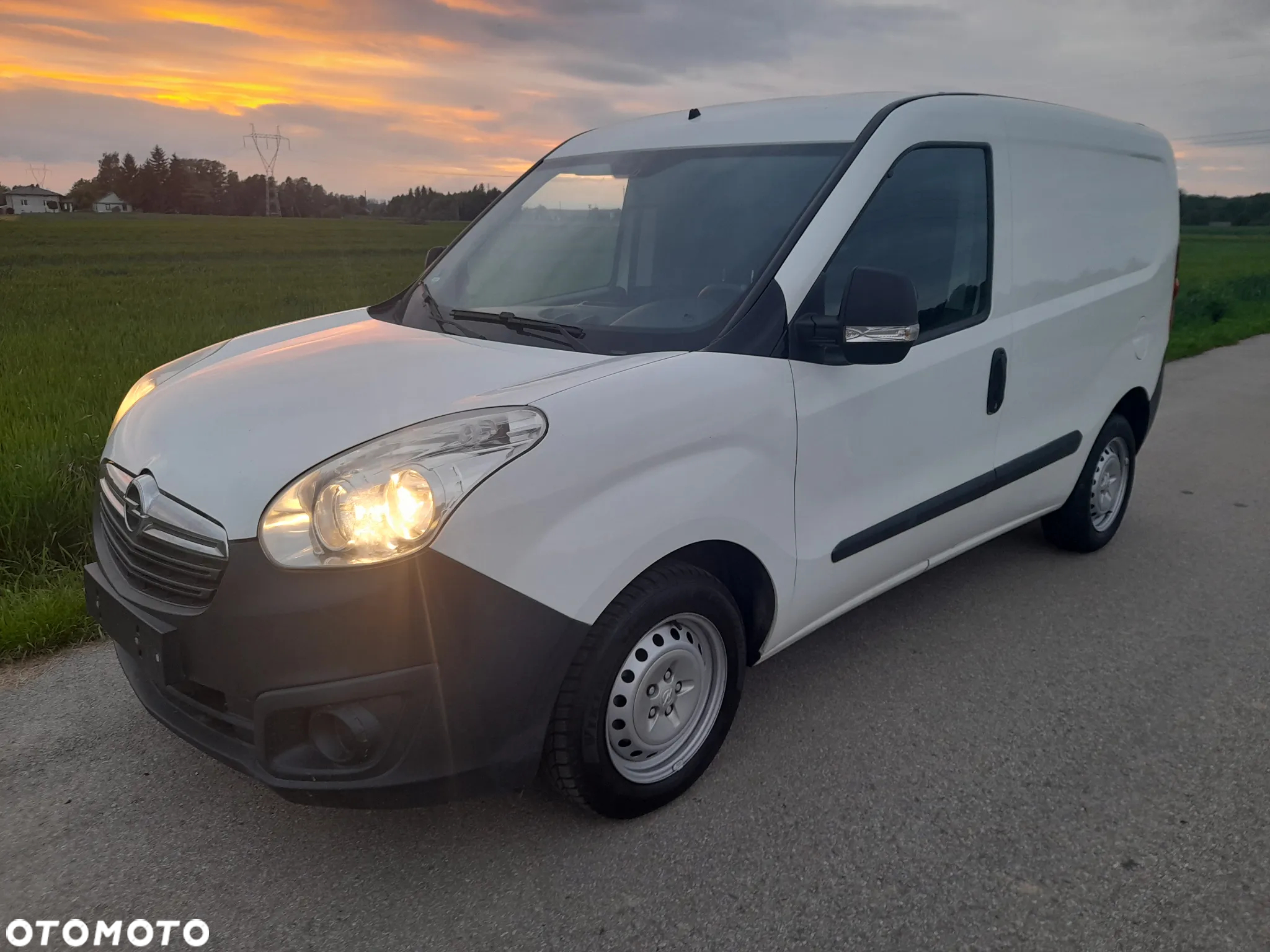 Opel Combo - 8