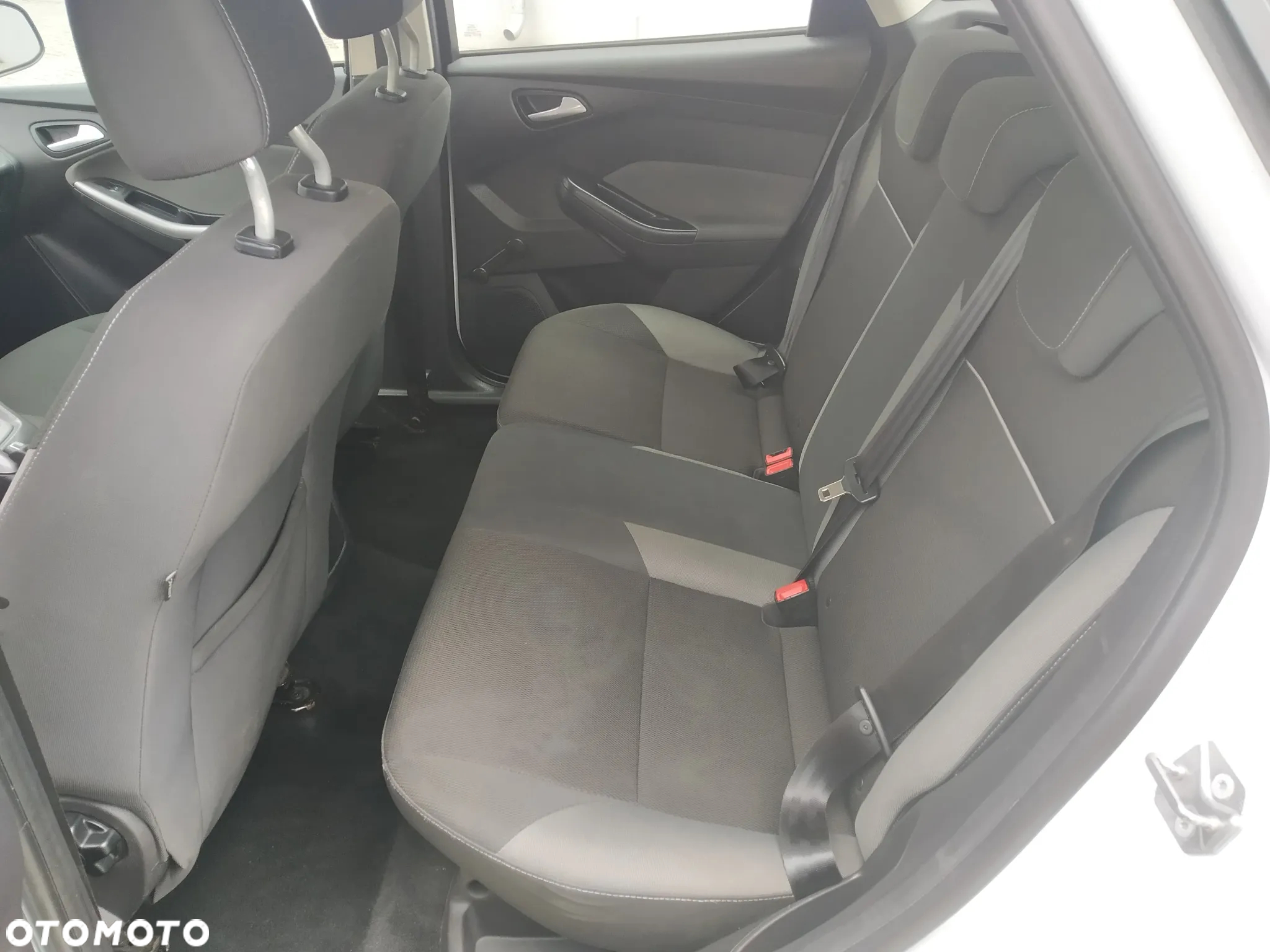 Ford Focus - 9
