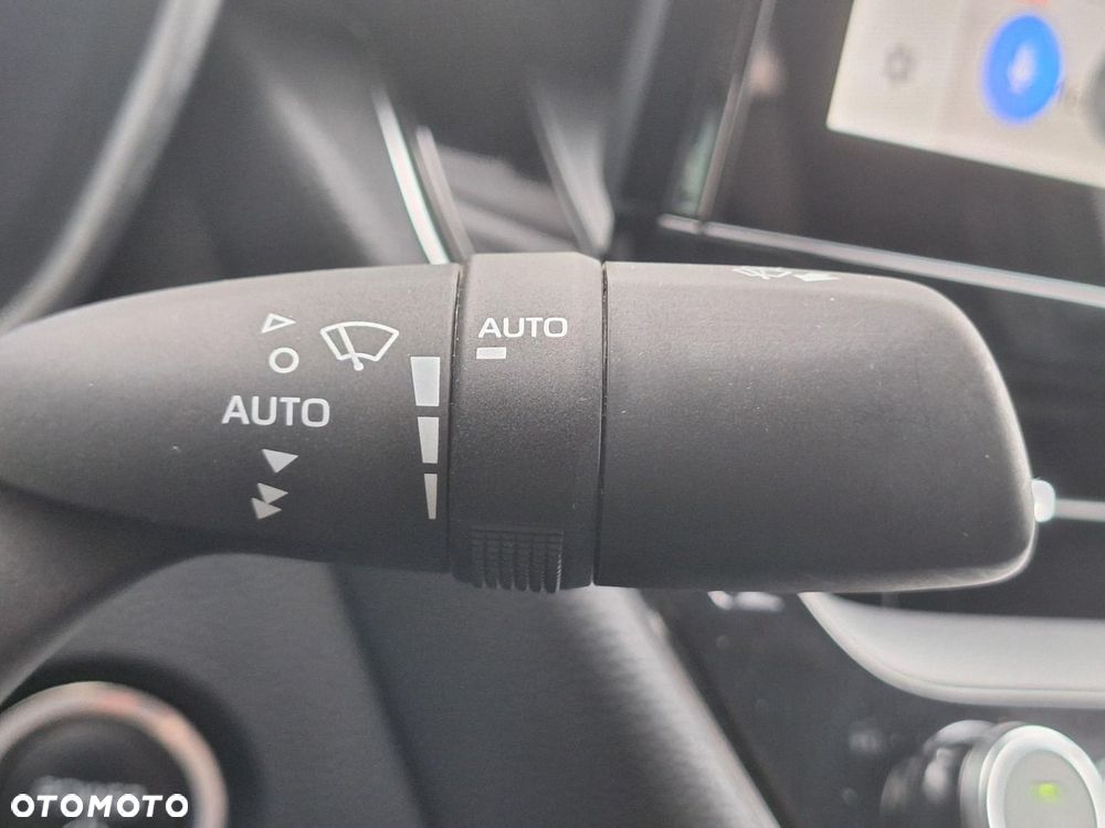 Toyota Corolla 1.8 Hybrid Style - 18