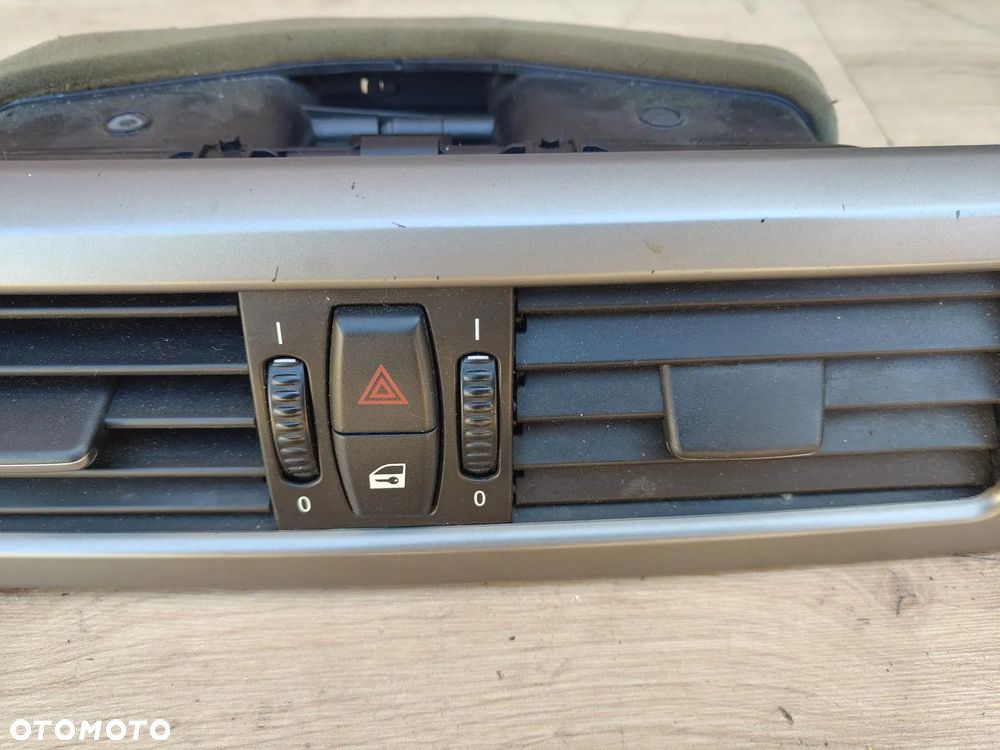 BMW E60 E61 Kratki Nawiewu Listwa W Konsole Dekory Dekor Komplet - 8
