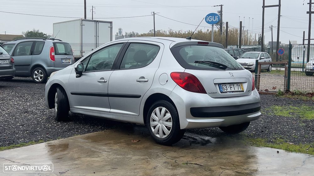 Peugeot 207 1.4 HDi Trendy - 4