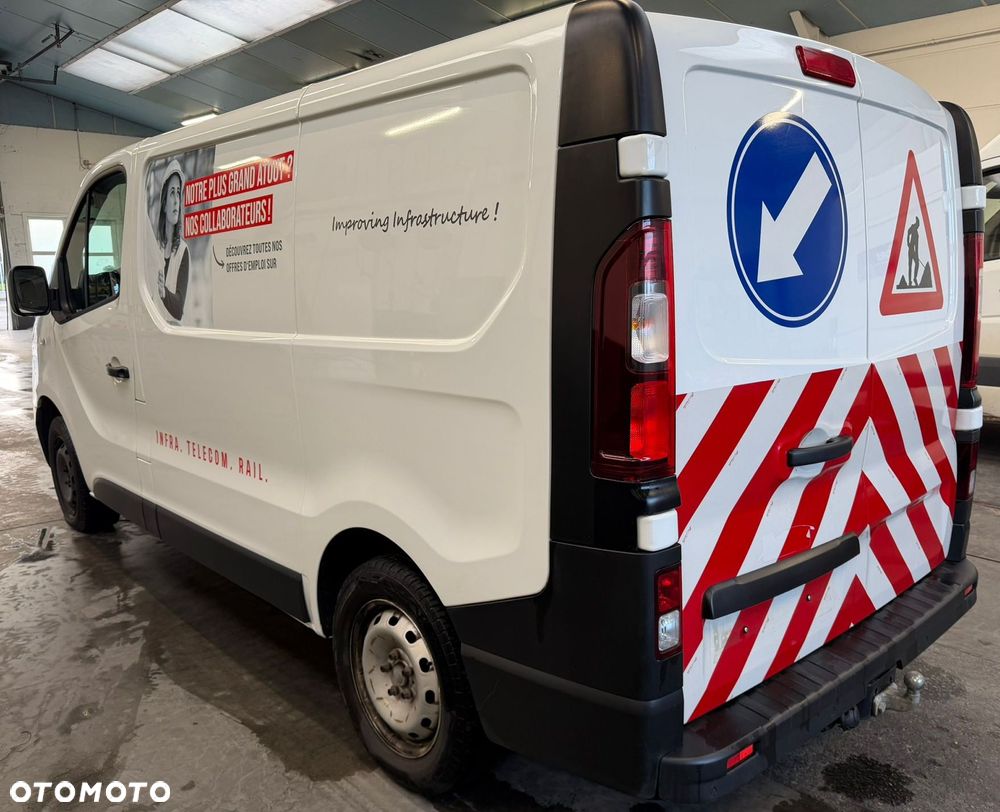 Renault TRAFIC - 3