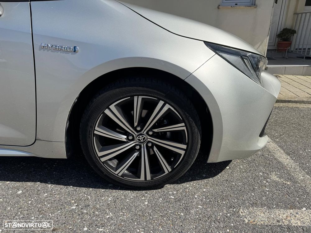 Toyota Corolla 1.8 Hybrid Square Collection - 6
