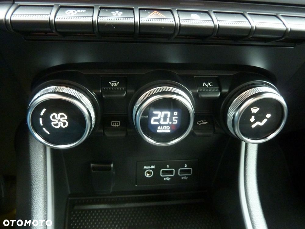 Renault Captur - 21