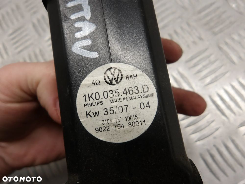 VW JETTA V 05-10 WZMACNIACZ GŁOŚNIKA PRAWY LEWY PRZÓD 1K0035463D - 8