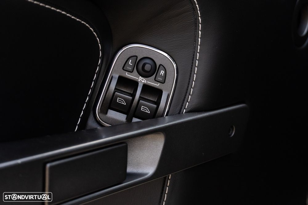 Aston Martin Vantage Coupe V8 Sportshift - 32