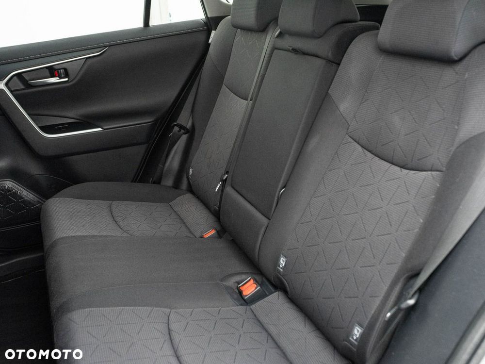 Toyota RAV4 - 23