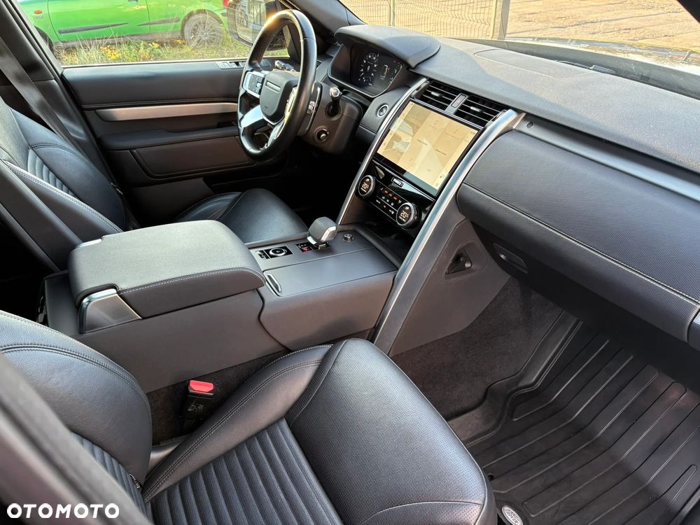 Land Rover Discovery 3.0 P360 mHEV R-Dynamic SE - 32